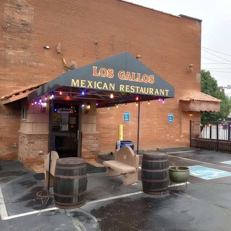 📍 Los Gallos Mexican Restaurant – Bedford
